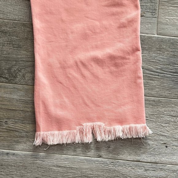 INC pink crop jeans with frayed hem - Picture 6 of 8